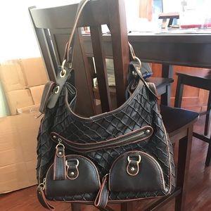 Isabella Fiore Leather Hobo Handbag